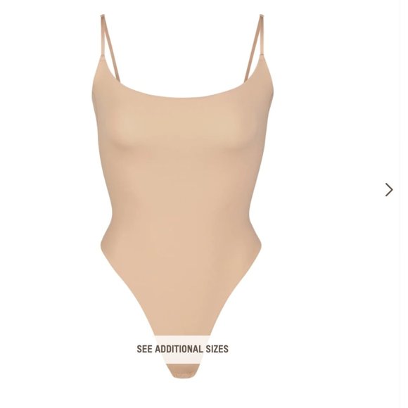 SKIMS Tops - SKIMS NWOT Nude Clay FITS EVERYBODY CAMI BODYSUIT 3X